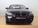 1:18 Kyosho BMW 545I Sedan 2004 Gris. Subida por indexqwest